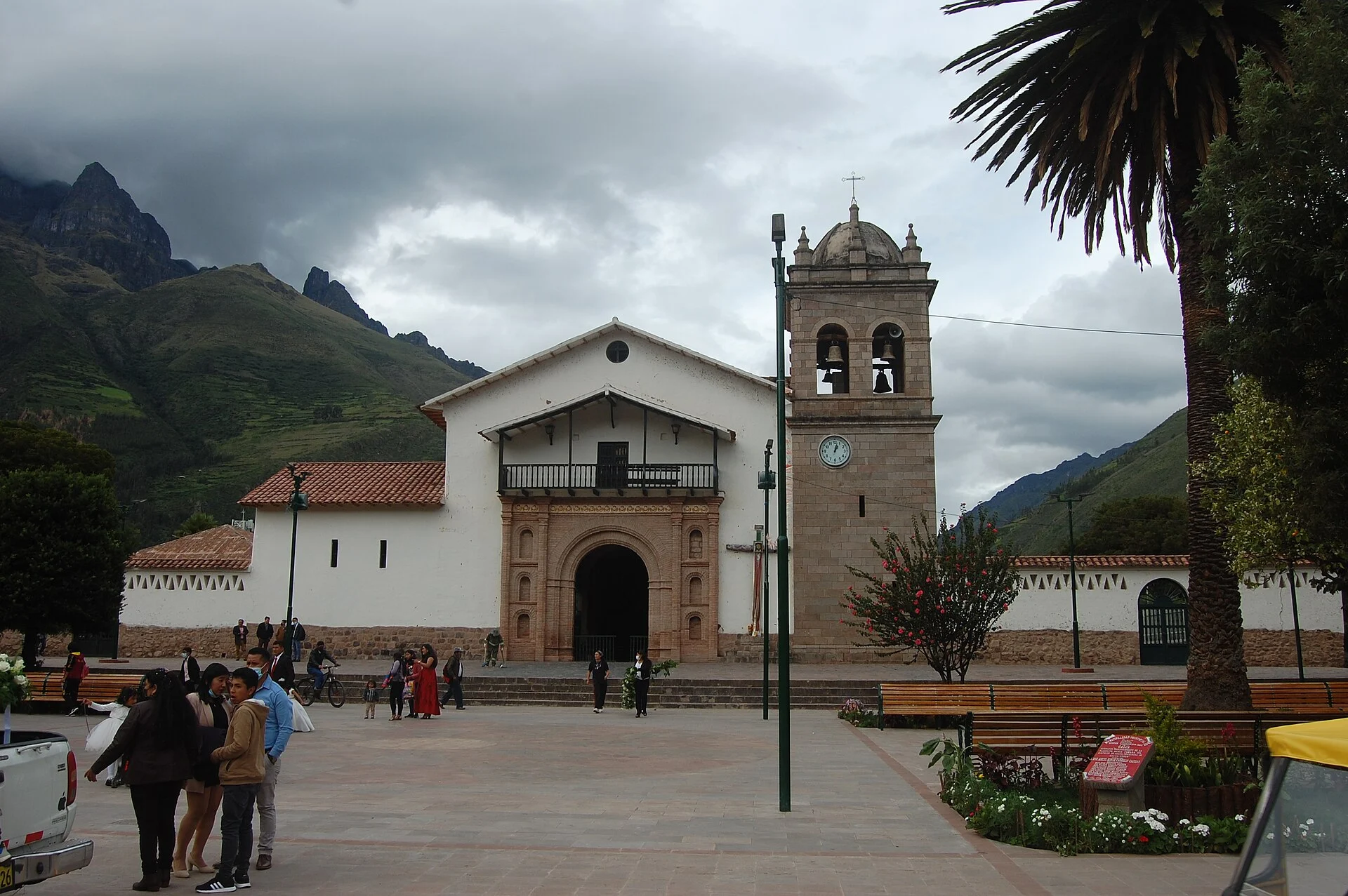 Parroquia de San Pedro Apóstol, Calca